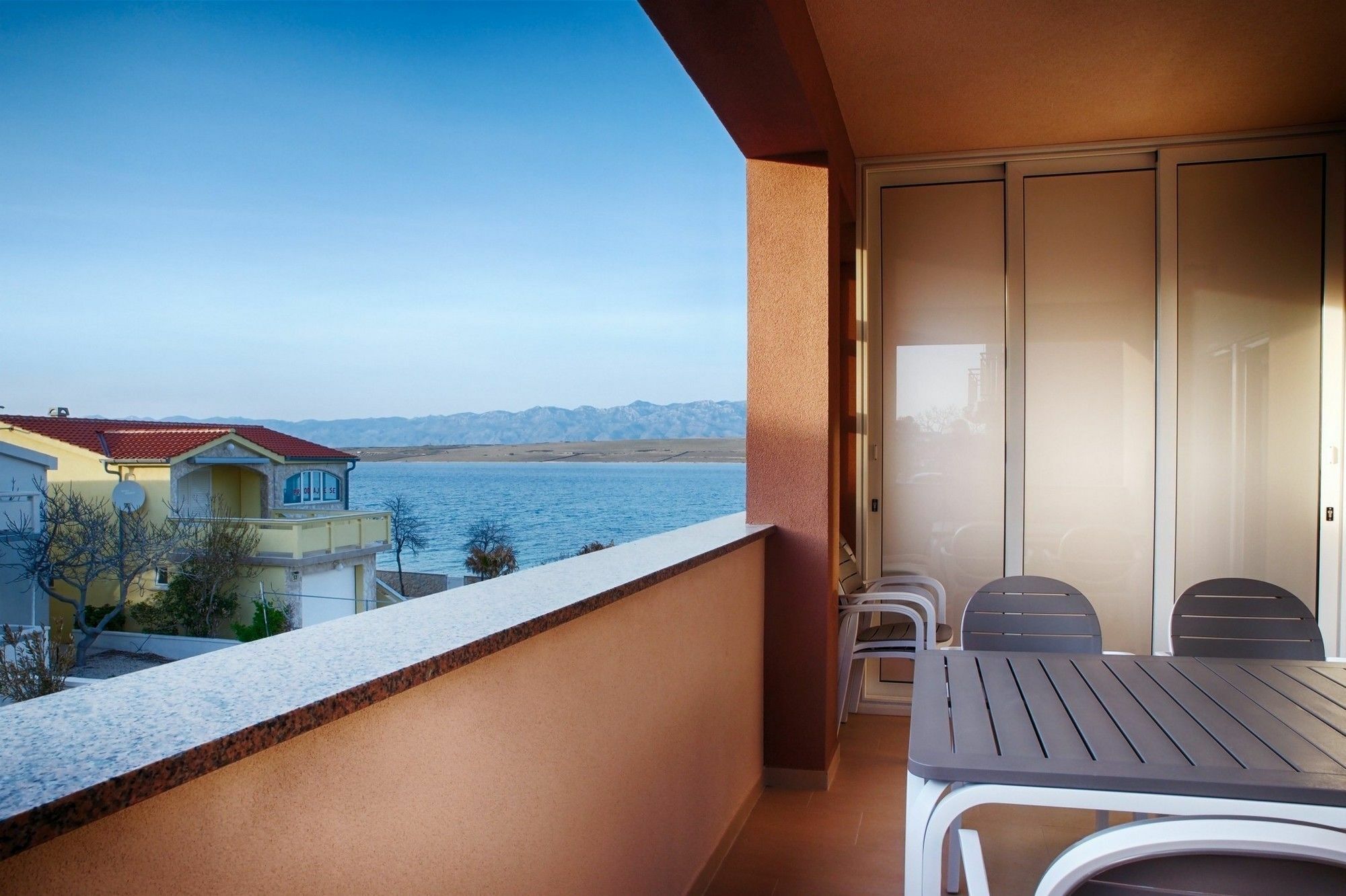 Apartments Vista Vir Luaran gambar